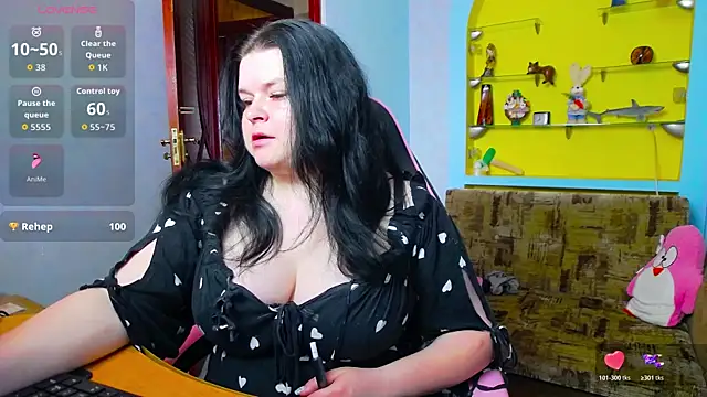 Linasexy777: онлайн-секс-чат