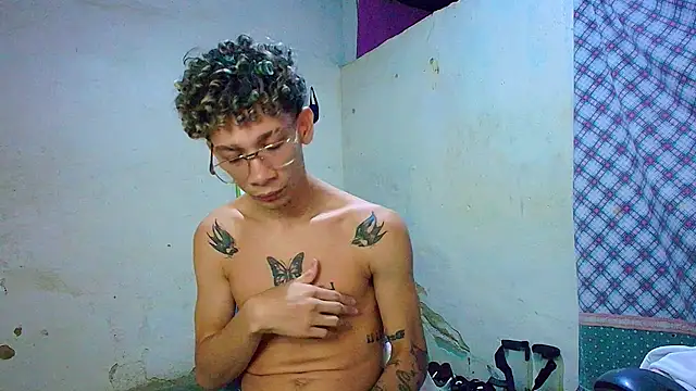 mateodeamjo Chat XXX in diretta
