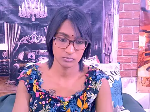 Chat +18 de IndianRebel4u2Luv ao vivo