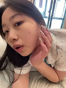 JUJU0616 Show Webcam