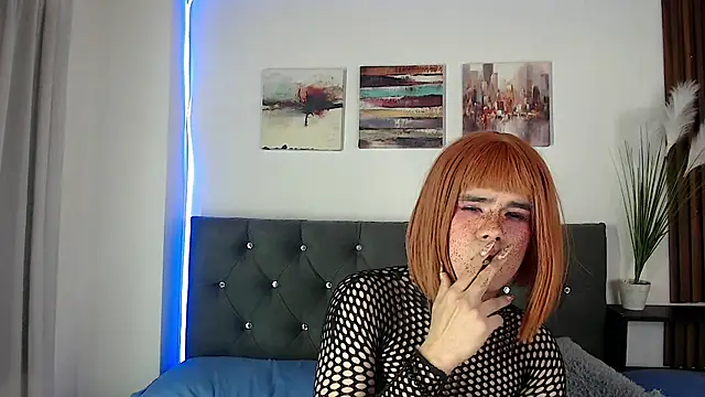 Chat XXX en directo de emma_cut3_