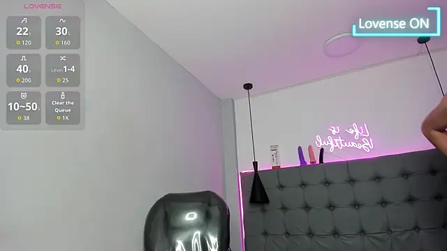 scarletcherry18のライブXXXチャット