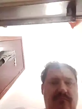 Chat XXX ao vivo de Rob39anos