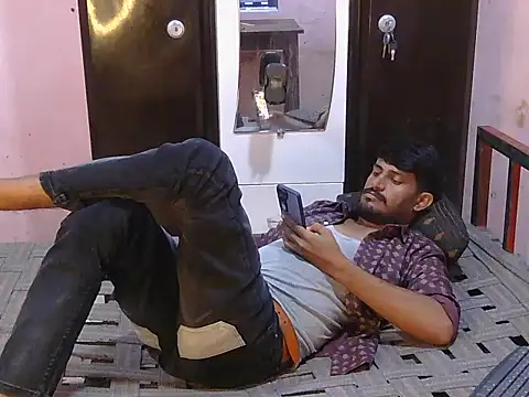 HotXKrish 라이브 XXX 채팅