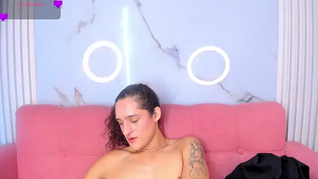 Chat XXX en directo de CandyDance1_