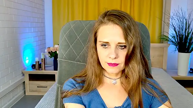 EmiliaBedyn Live XXX chat