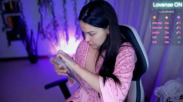 Lunluneran Live XXX chat