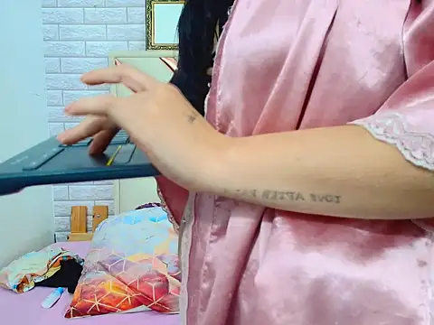 Meggan_Rosse01's Live XXX Chat