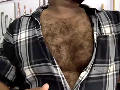 naughtydaddyyのライブXXXチャット