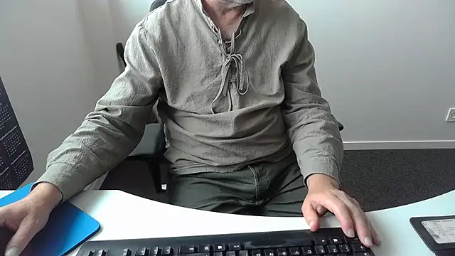 Buggemann Live XXX Chat