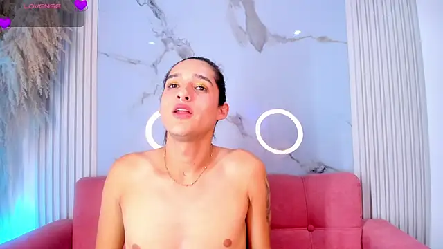 צ'אט XXX בשידור חי של CandyDance1_