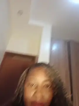 bigbutterflypusyqueen's Webcam Show