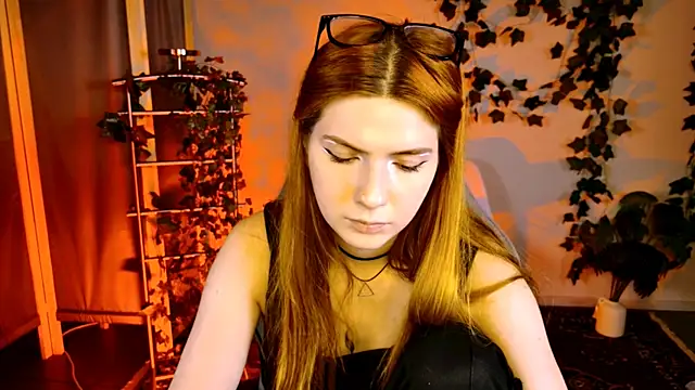 AliceCUNTach Chat XXX live