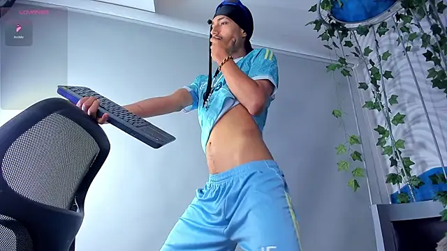 ItsZairen 라이브 XXX 채팅