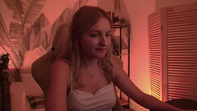 ViolaMore live XXX chat