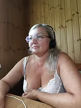 Živý XXX chat White-Chocolatte