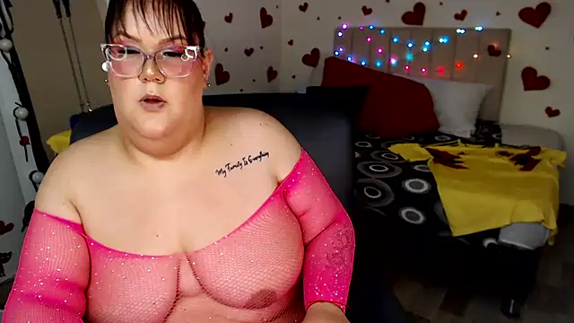 GiannaMorrys live XXX chat