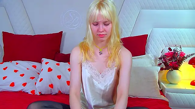 دردشة HannahHollis الجنسية المباشرة