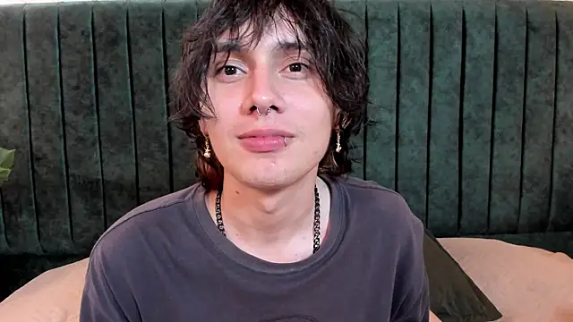 Brunodeluca_'s Live XXX Chat