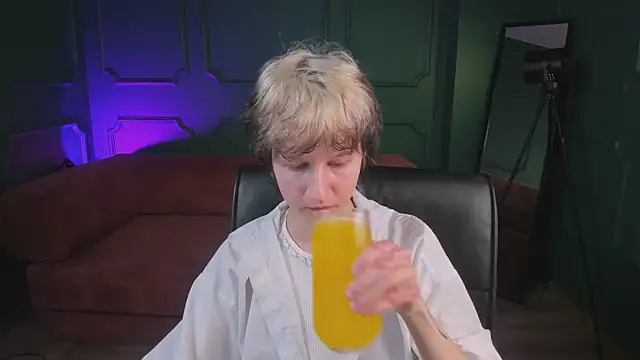 Senpai_Sins' Live XXX Chat