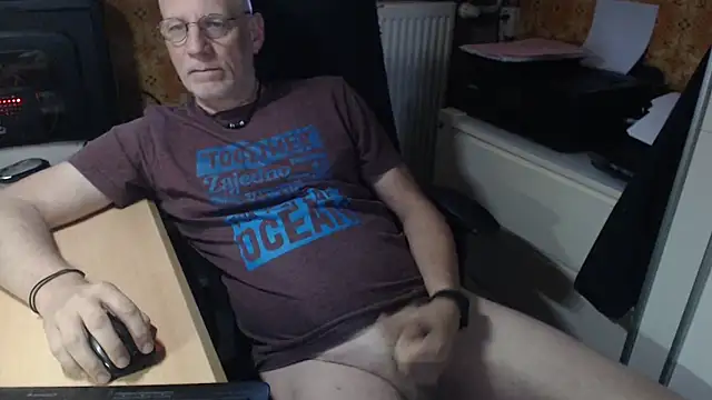 pm0365 Live XXX-chat