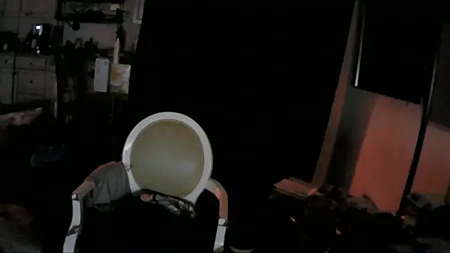 B4KINC élő XXX-chatje