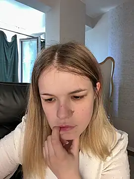 Онлайн чат XXX KimEvanss