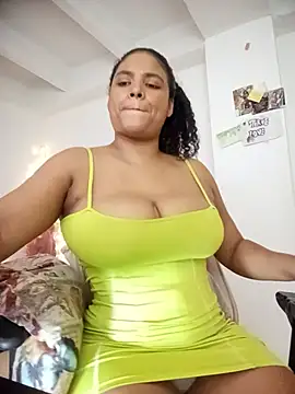 Michel_Jones Adlı Modelin Canlı XXX Sohbeti