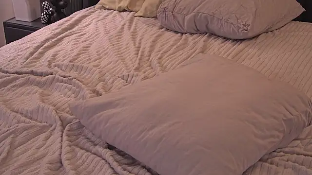 LanayaVerne Adlı Modelin Canlı XXX Sohbeti