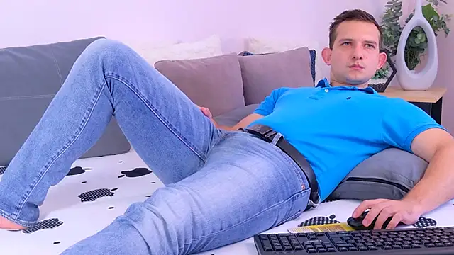 Jimmy_Doss – Naživo XXX chat