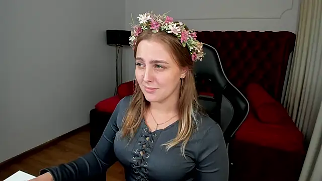 EllaBells live XXX chat