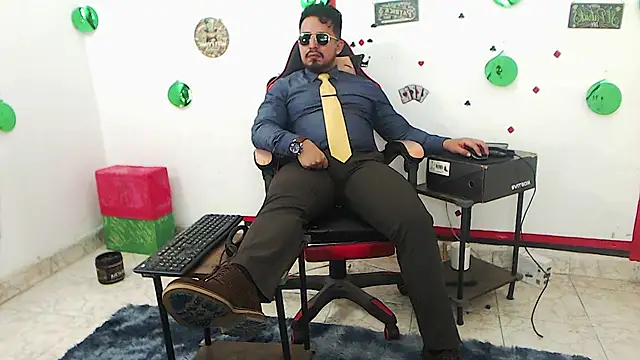 KalethBigDick 即時 XXX 聊天