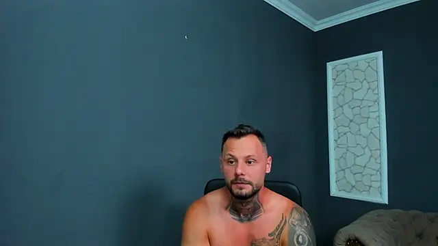 BrianHunts Live XXX Chat
