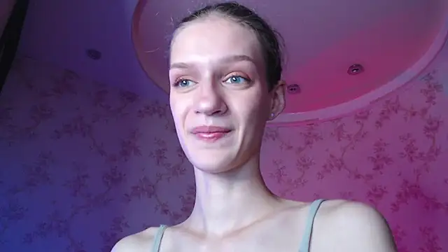 Chrissy_Joyful Chat XXX in diretta