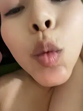 xiaolu0706 即時 XXX 聊天
