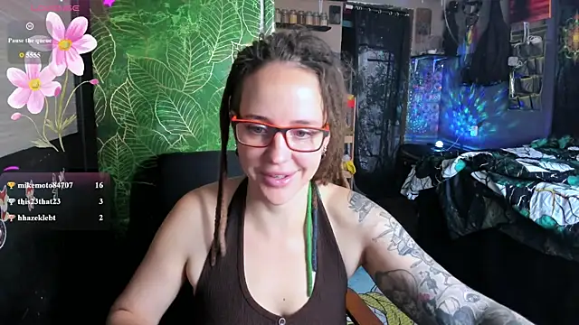 LisaFoxy_y Chat XXX live