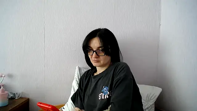 Shiny_gine's Live XXX Chat
