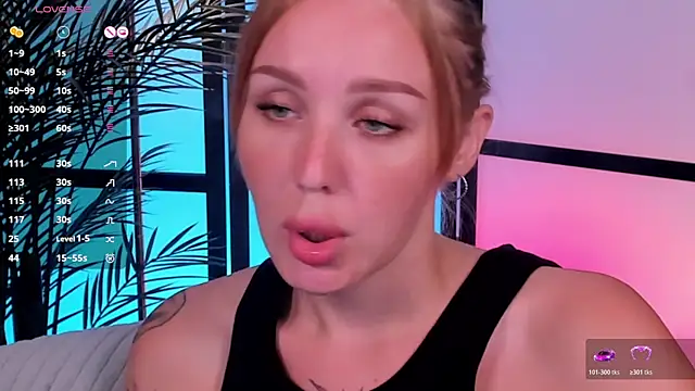LianaFord 现场XXX聊天