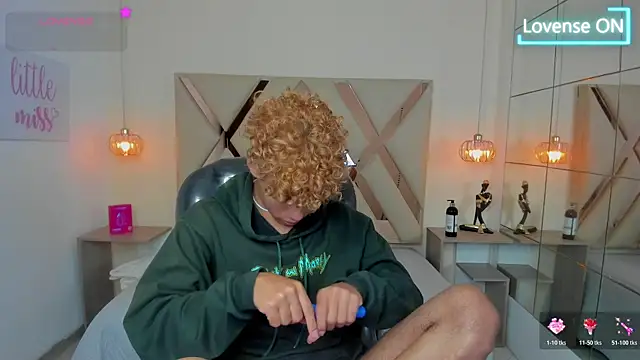 Anyelo_Twink Live XXX-Chat