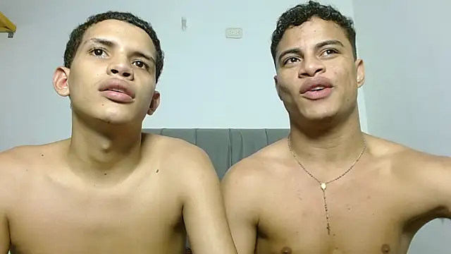 Jose_And_Daniel Live XXX-chat