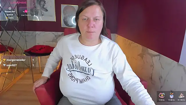 Chatroom XXX en direct de KellyPerfection