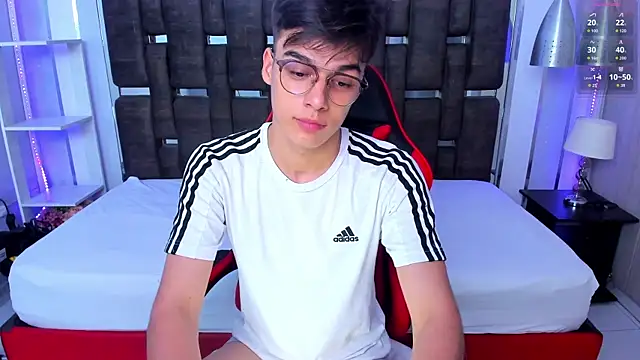 Chatroom XXX en direct de Gerony_