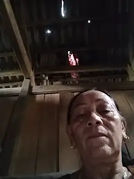 mouth22 Live XXX-chat