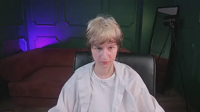 Senpai_Sins' Live XXX Chat