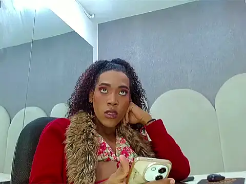 bella_77_ live XXX chat
