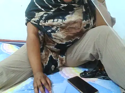 queenzulfa Live XXX-chat