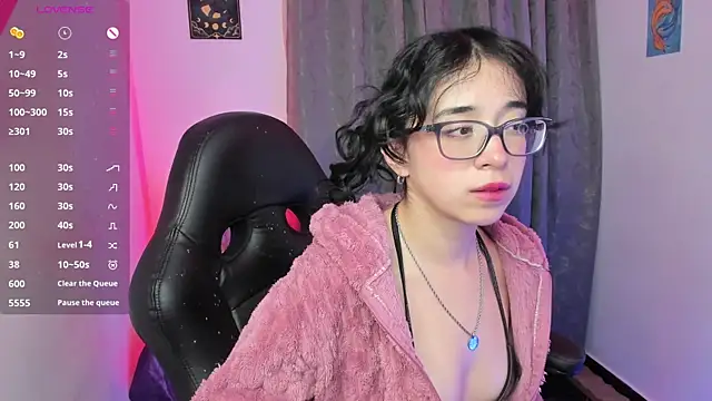 indra_cam's Live XXX Chat