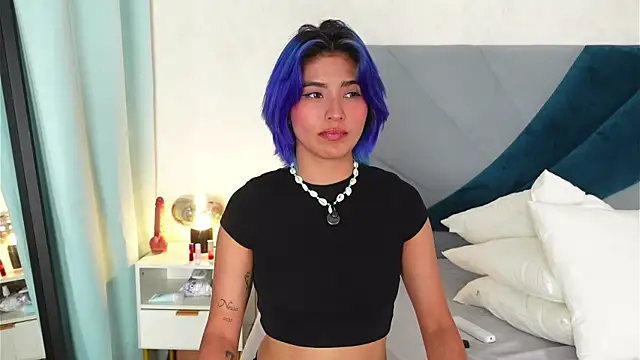 Sky_Riyoo Chat XXX in diretta