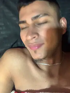 Show de Emiliano_Reyes na webcam