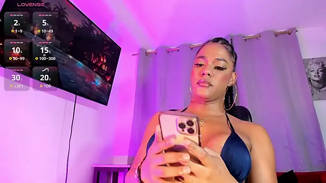 Chat XXX en directo de Fenty_XX
